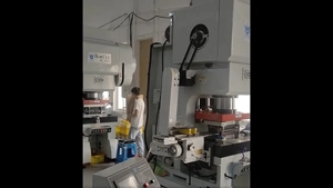 Prensa de bastidor en C HC-45T para estampado de aspas de ventilador