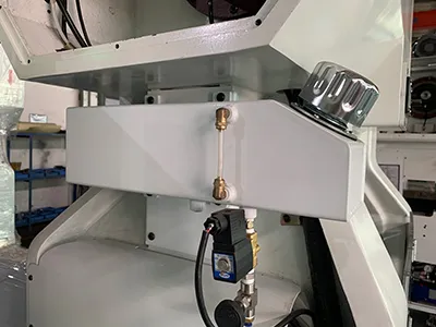 Tanque de lubricación de materiales