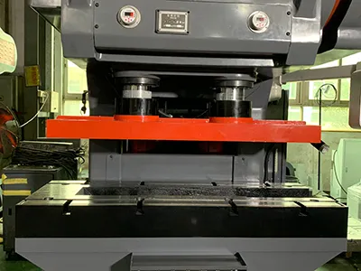 Mesa de trabajo y deslizamiento